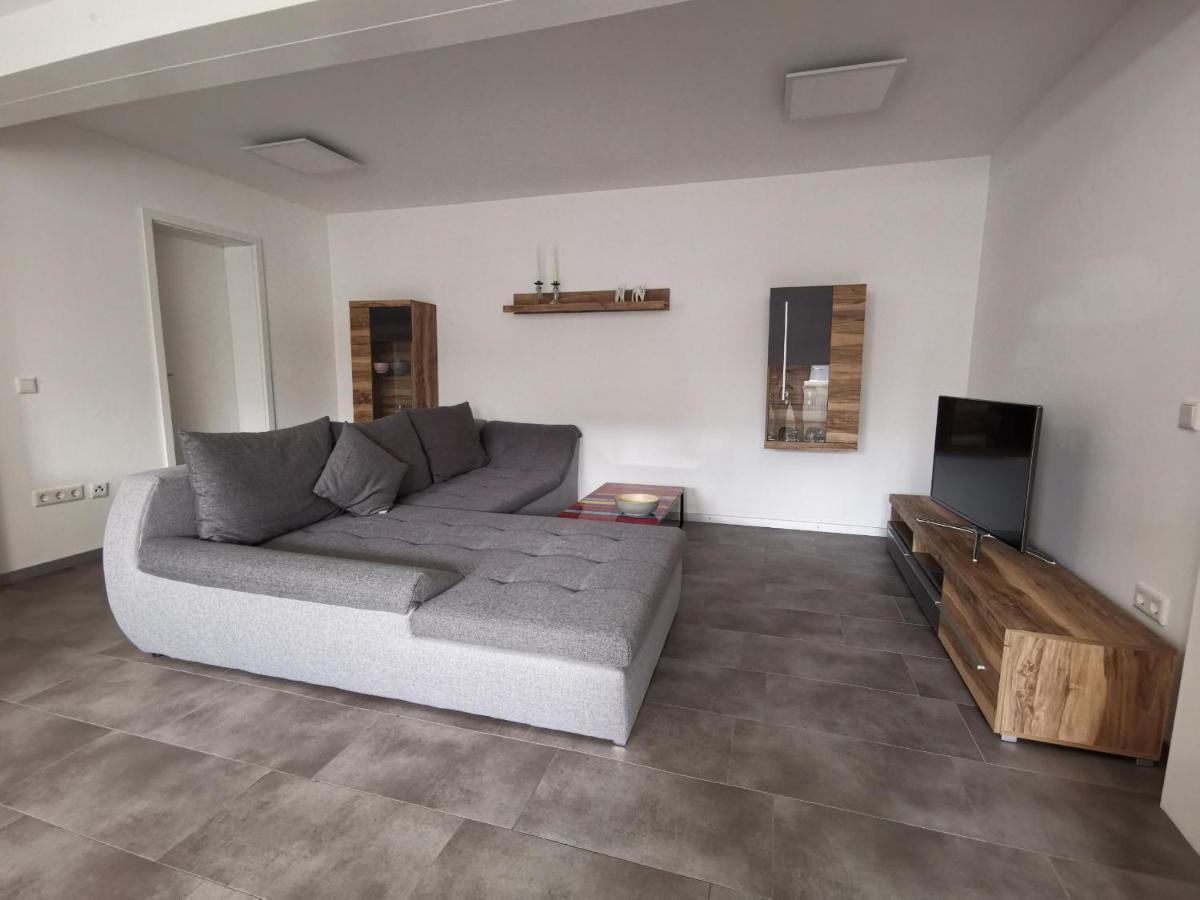 Moderne Wohnung Mit Terrasse Und Eigenem Zugang. Remscheid Exterior foto